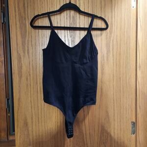 Size 2/3x black Seamless Black Shaping Ribbed Thong Bodysuit